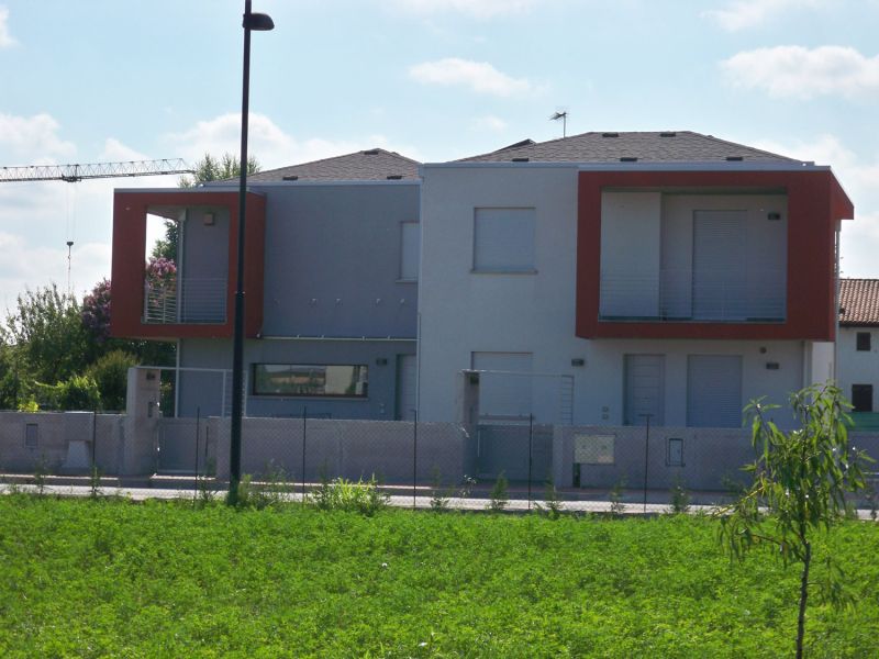 Nuova realizzazione edificio bifamiliare in via Cellini a Marcon